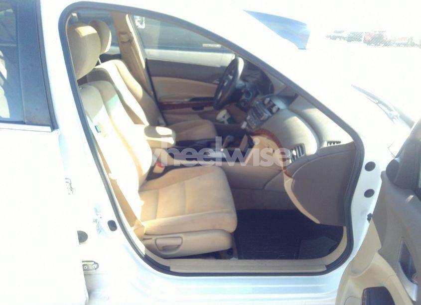 Photo 5 of 2010 Honda Accord 2.4 EX (VIN 1HGCP2F78AA129156)