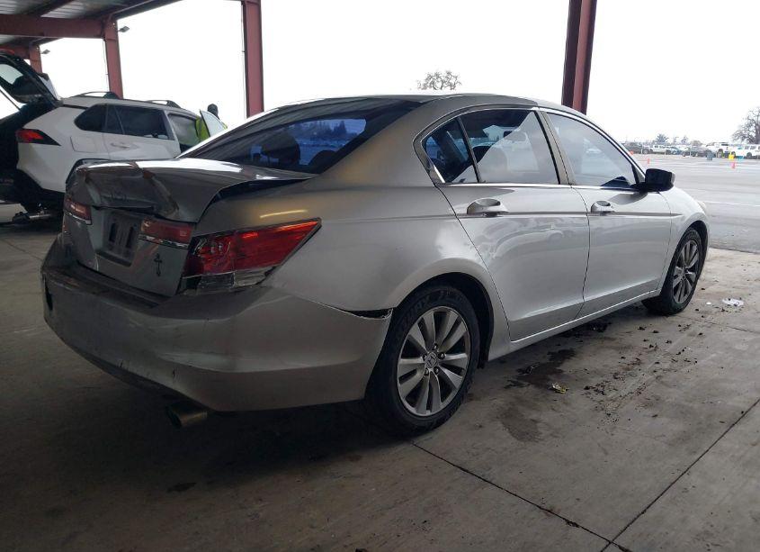 Photo 4 of 2011 Honda Accord 2.4 EX (VIN 1HGCP2F78BA001517)