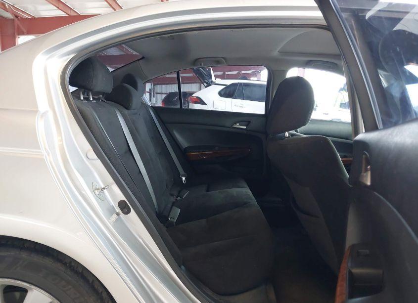 Photo 8 of 2011 Honda Accord 2.4 EX (VIN 1HGCP2F78BA001517)