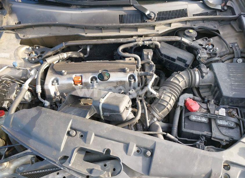 Photo 10 of 2010 Honda Accord 2.4 EX (VIN 1HGCP2F79AA033939)