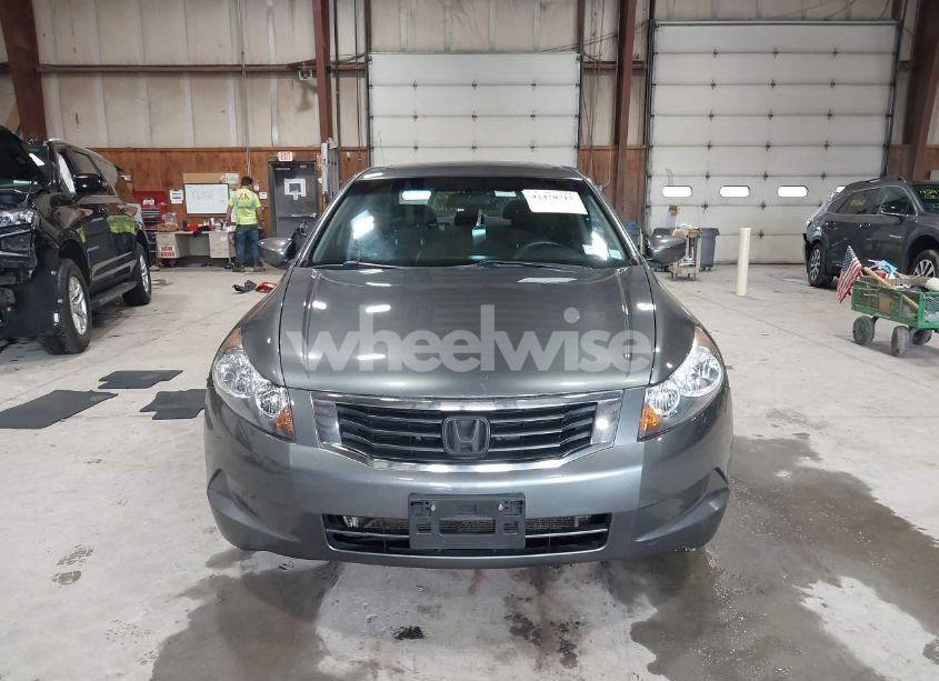 Photo 13 of 2010 Honda Accord 2.4 EX (VIN 1HGCP2F79AA149917)