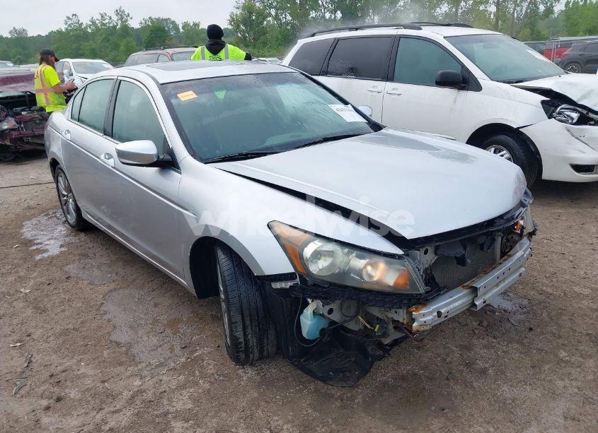 2011 Honda Accord 2.4 EX (VIN 1HGCP2F79BA048703) main photo