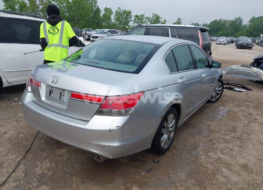 Photo 4 of 2011 Honda Accord 2.4 EX (VIN 1HGCP2F79BA048703)