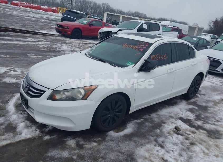 Photo 2 of 2011 Honda Accord 2.4 EX (VIN 1HGCP2F79BA065713)