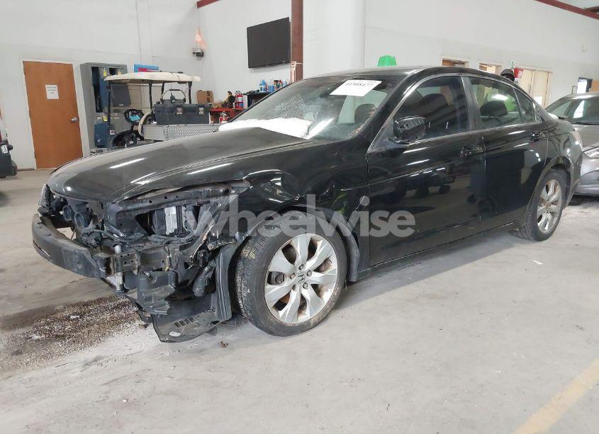 Photo 2 of 2010 Honda Accord 2.4 EX (VIN 1HGCP2F7XAA069753)