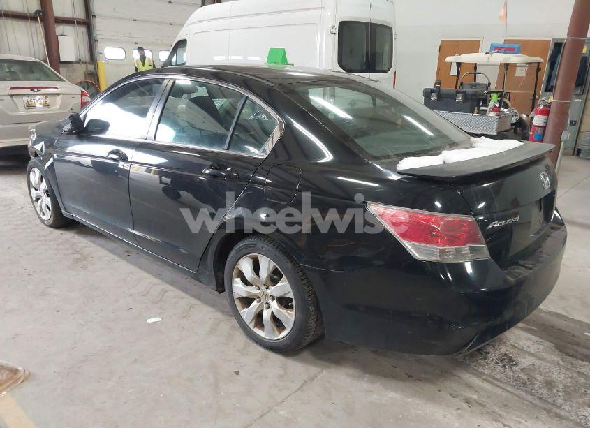 Photo 3 of 2010 Honda Accord 2.4 EX (VIN 1HGCP2F7XAA069753)