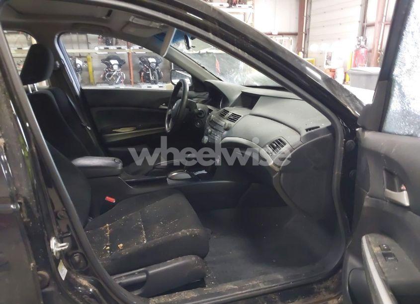 Photo 5 of 2010 Honda Accord 2.4 EX (VIN 1HGCP2F7XAA069753)