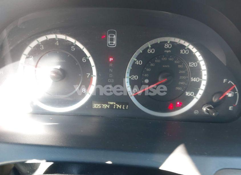 Photo 7 of 2010 Honda Accord 2.4 EX (VIN 1HGCP2F7XAA094409)