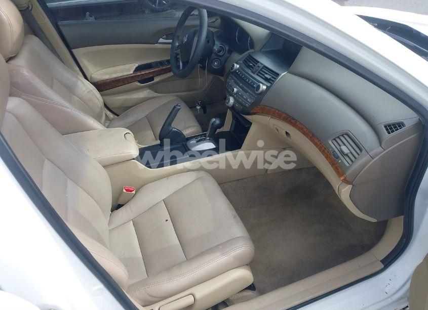 Photo 5 of 2010 Honda Accord 2.4 EX (VIN 1HGCP2F7XAA129157)