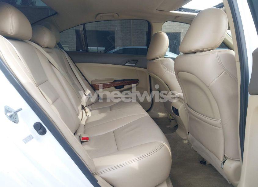 Photo 8 of 2010 Honda Accord 2.4 EX (VIN 1HGCP2F7XAA129157)