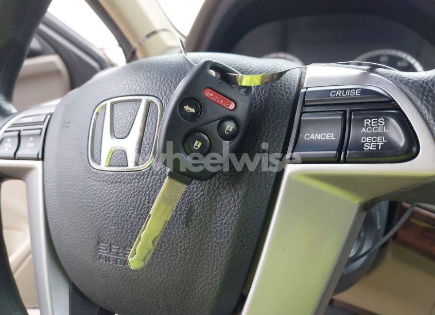 Photo 11 of 2010 Honda Accord 2.4 EX (VIN 1HGCP2F7XAA144306)