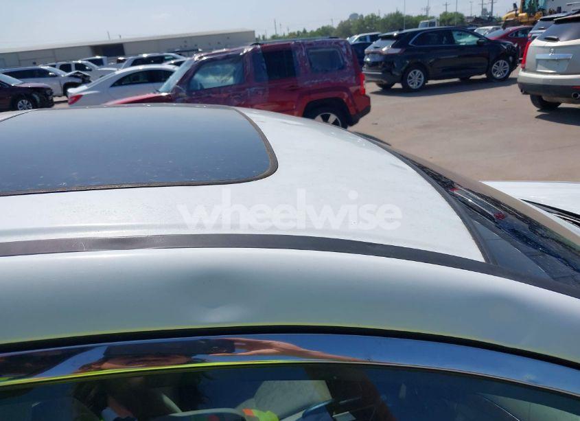 Photo 18 of 2010 Honda Accord 2.4 EX (VIN 1HGCP2F7XAA144306)