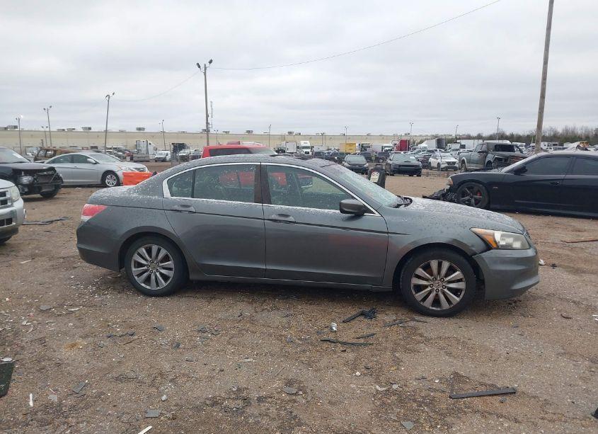 Photo 12 of 2011 Honda Accord 2.4 EX (VIN 1HGCP2F7XBA030842)
