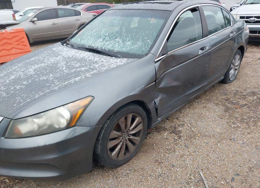 Photo 6 of 2011 Honda Accord 2.4 EX (VIN 1HGCP2F7XBA030842)