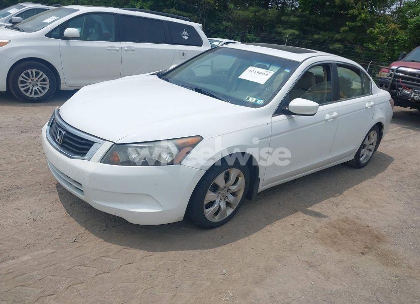 Photo 2 of 2010 Honda Accord 2.4 EX-L (VIN 1HGCP2F80AA008145)