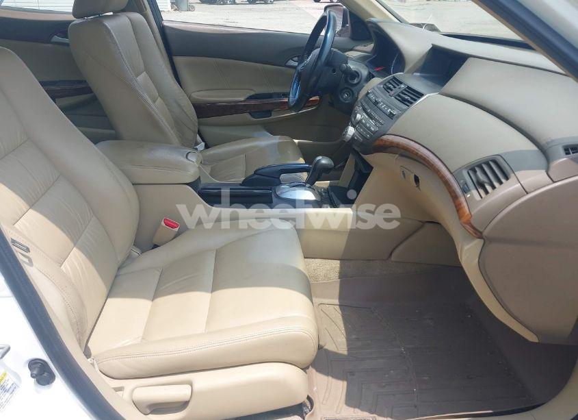 Photo 5 of 2010 Honda Accord 2.4 EX-L (VIN 1HGCP2F80AA008145)