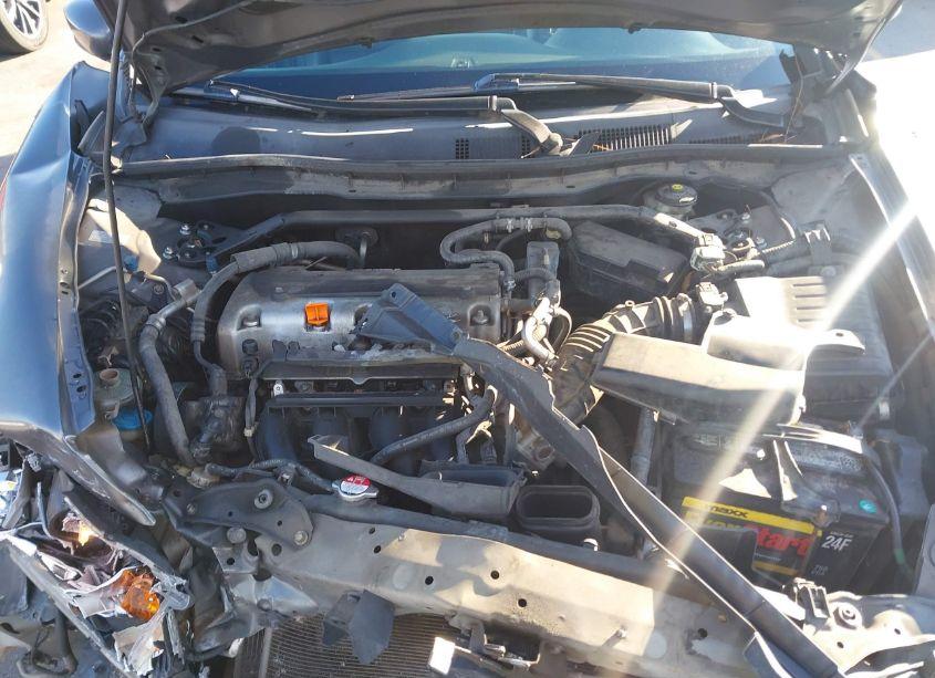 Photo 10 of 2010 Honda Accord 2.4 EX-L (VIN 1HGCP2F80AA011661)