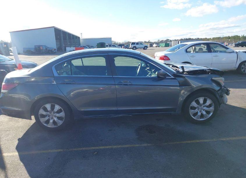 Photo 13 of 2010 Honda Accord 2.4 EX-L (VIN 1HGCP2F80AA011661)