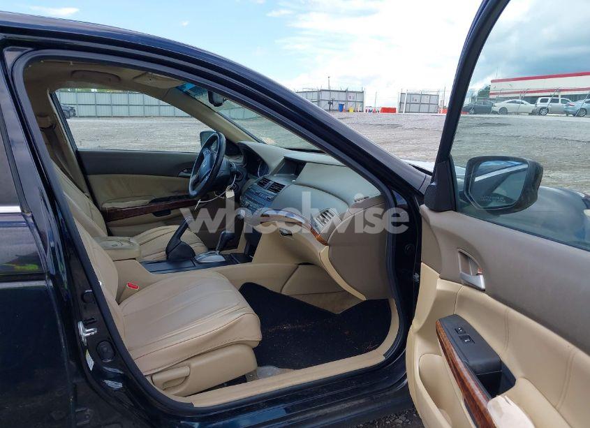 Photo 5 of 2010 Honda Accord 2.4 EX-L (VIN 1HGCP2F80AA013460)