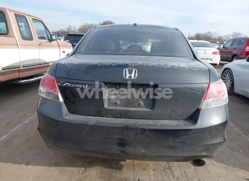 Photo 16 of 2010 Honda Accord 2.4 EX-L (VIN 1HGCP2F80AA023986)