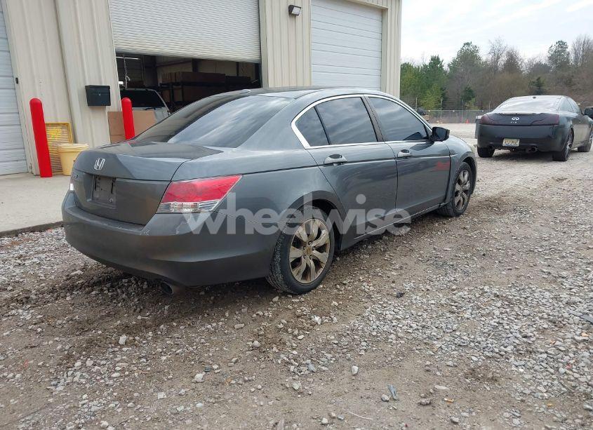 Photo 4 of 2010 Honda Accord 2.4 EX-L (VIN 1HGCP2F80AA074730)