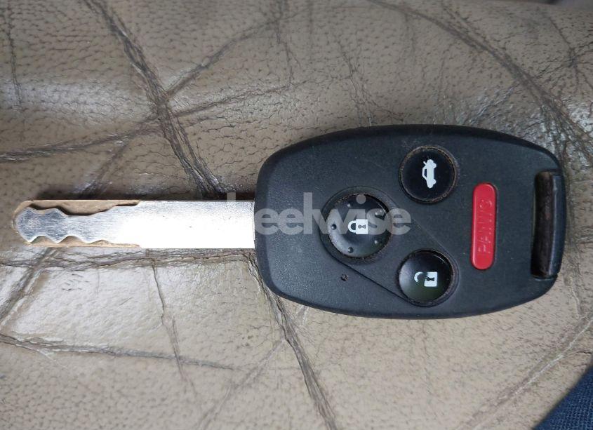 Photo 11 of 2010 Honda Accord 2.4 EX-L (VIN 1HGCP2F80AA090183)