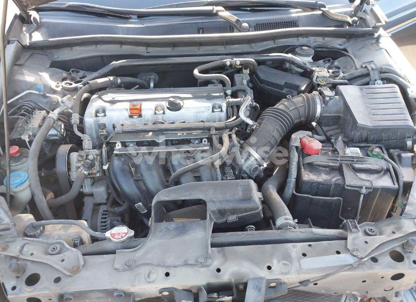 Photo 10 of 2010 Honda Accord 2.4 EX-L (VIN 1HGCP2F80AA151161)