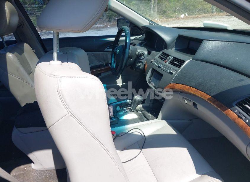 Photo 5 of 2011 Honda Accord 2.4 EX-L (VIN 1HGCP2F80BA021494)