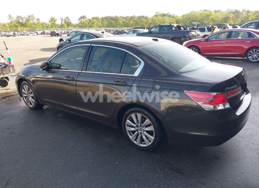 Photo 3 of 2011 Honda Accord 2.4 EX-L (VIN 1HGCP2F80BA056133)