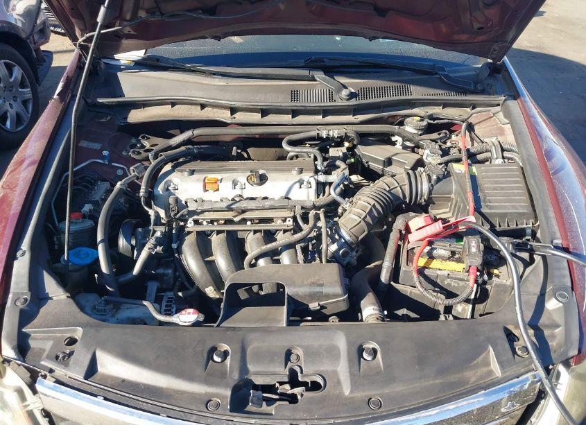 Photo 10 of 2011 Honda Accord 2.4 EX-L (VIN 1HGCP2F80BA095112)