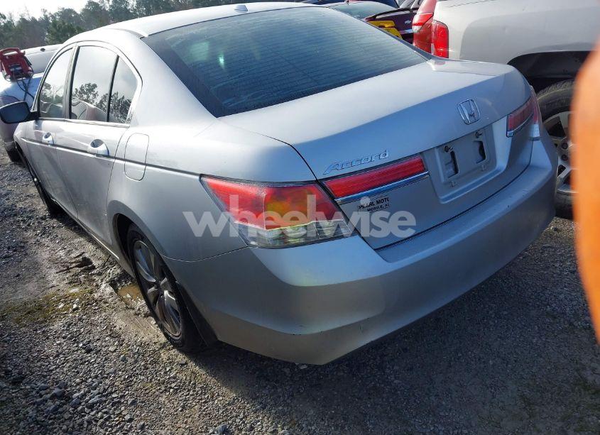 Photo 3 of 2011 Honda Accord 2.4 EX-L (VIN 1HGCP2F80BA097278)