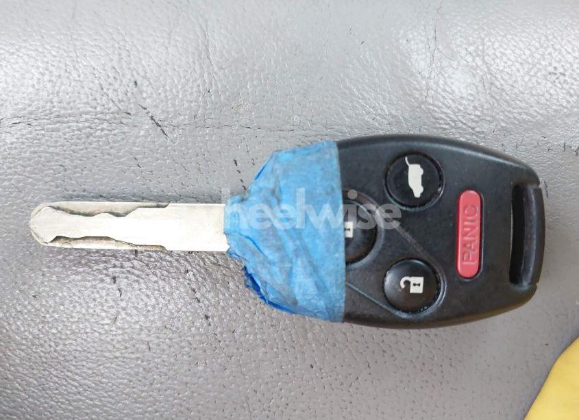 Photo 11 of 2011 Honda Accord 2.4 EX-L (VIN 1HGCP2F80BA098687)