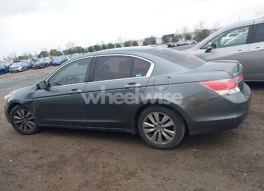 Photo 14 of 2011 Honda Accord 2.4 EX-L (VIN 1HGCP2F80BA098687)