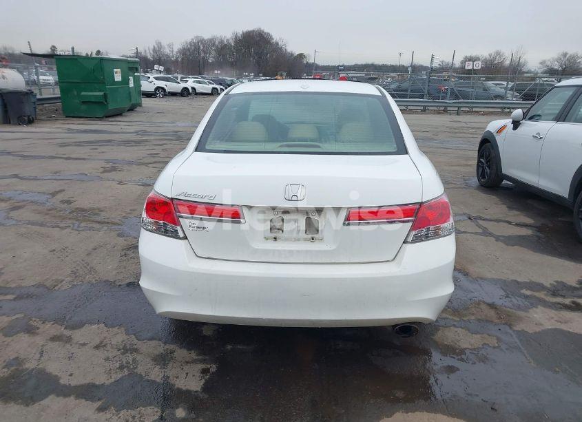 Photo 16 of 2011 Honda Accord 2.4 EX-L (VIN 1HGCP2F80BA144714)