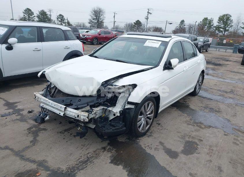 Photo 2 of 2011 Honda Accord 2.4 EX-L (VIN 1HGCP2F80BA144714)