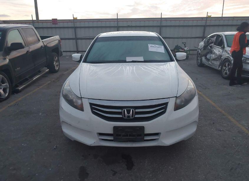 Photo 12 of 2012 Honda Accord 2.4 EX-L (VIN 1HGCP2F80CA126022)