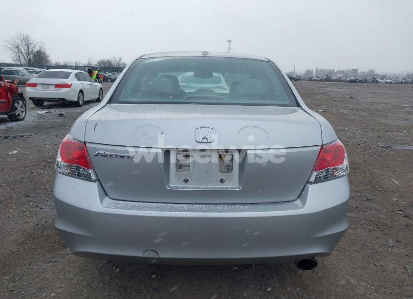 Photo 15 of 2010 Honda Accord 2.4 EX-L (VIN 1HGCP2F81AA024709)