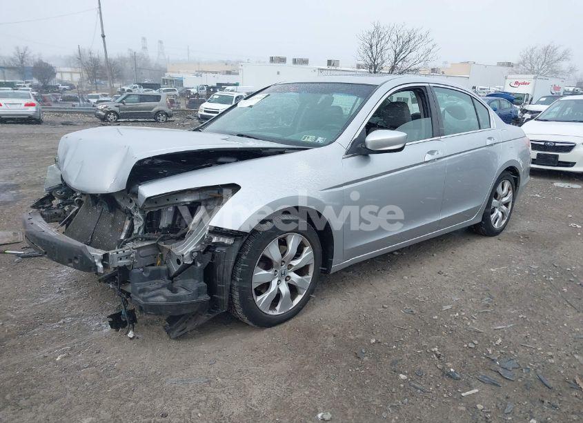 Photo 2 of 2010 Honda Accord 2.4 EX-L (VIN 1HGCP2F81AA024709)