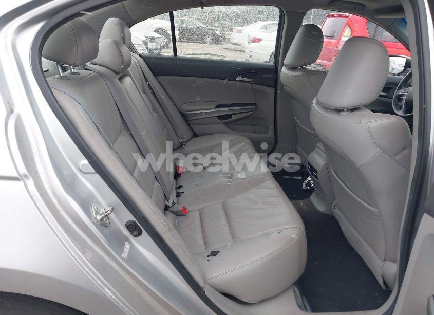 Photo 8 of 2010 Honda Accord 2.4 EX-L (VIN 1HGCP2F81AA024709)