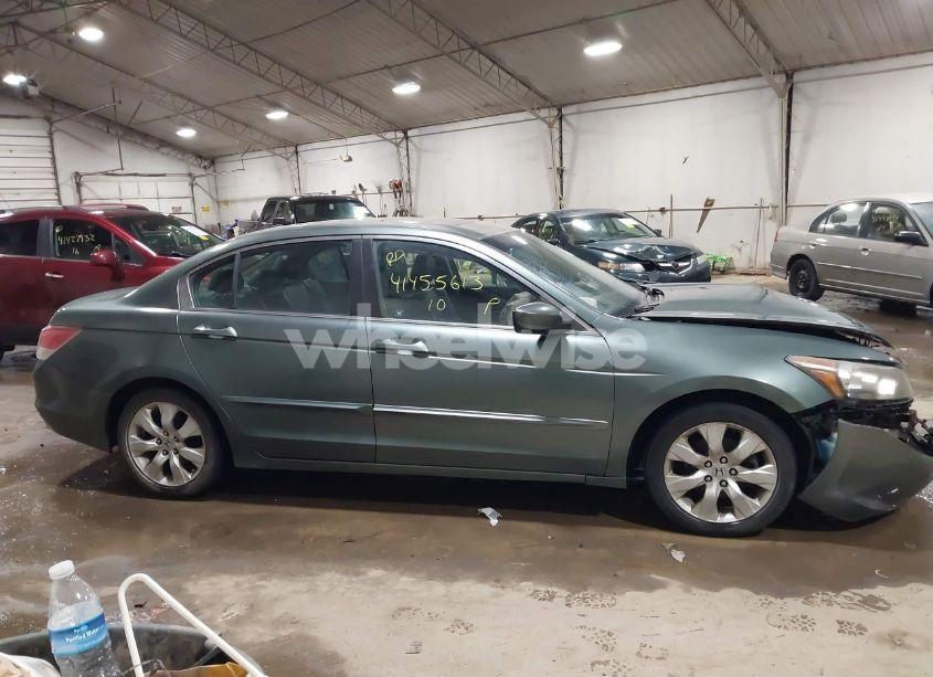 Photo 13 of 2010 Honda Accord EXL (VIN 1HGCP2F81AA029389)