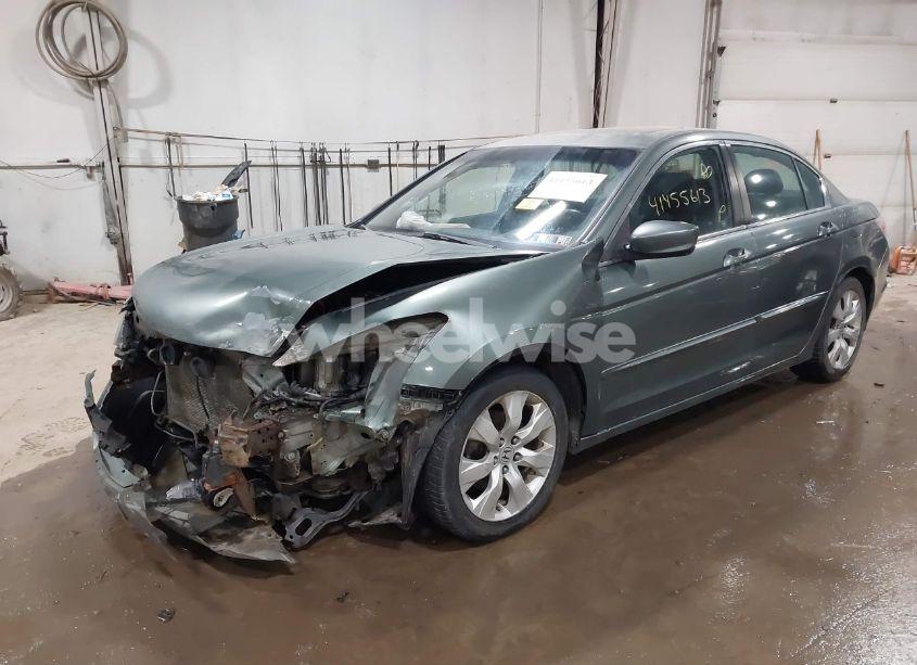 Photo 2 of 2010 Honda Accord EXL (VIN 1HGCP2F81AA029389)