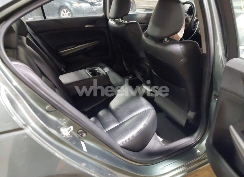 Photo 8 of 2010 Honda Accord EXL (VIN 1HGCP2F81AA029389)