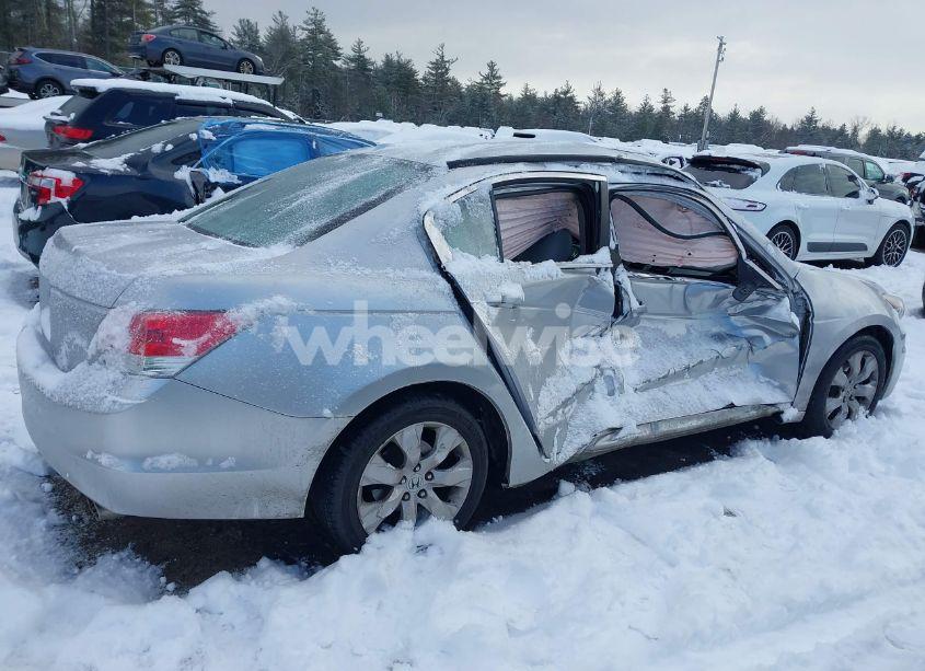 Photo 11 of 2010 Honda Accord 2.4 EX-L (VIN 1HGCP2F81AA059119)