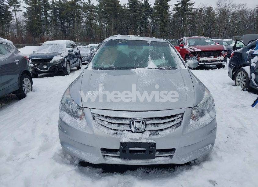 Photo 12 of 2010 Honda Accord 2.4 EX-L (VIN 1HGCP2F81AA059119)