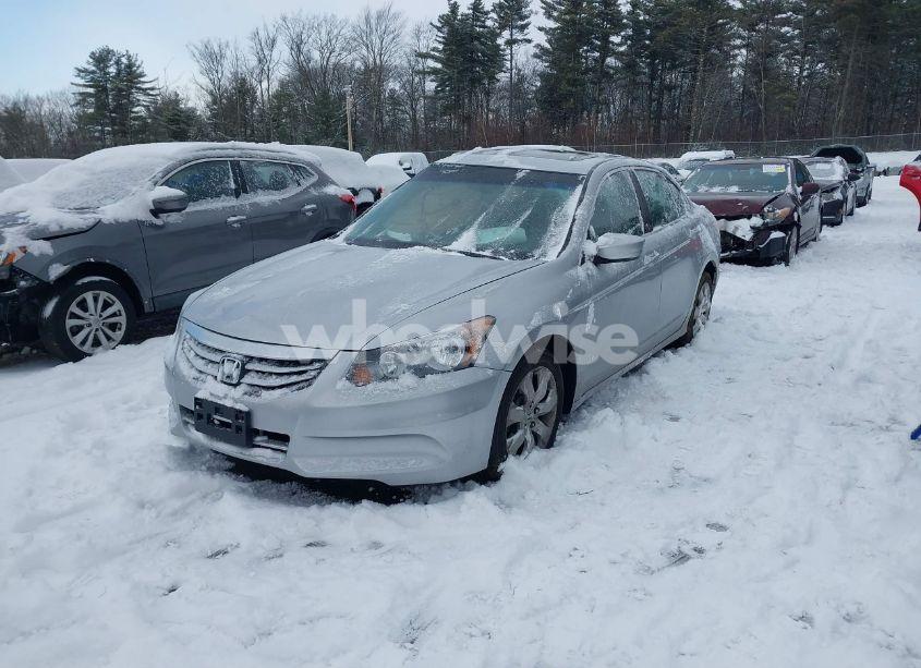 Photo 2 of 2010 Honda Accord 2.4 EX-L (VIN 1HGCP2F81AA059119)