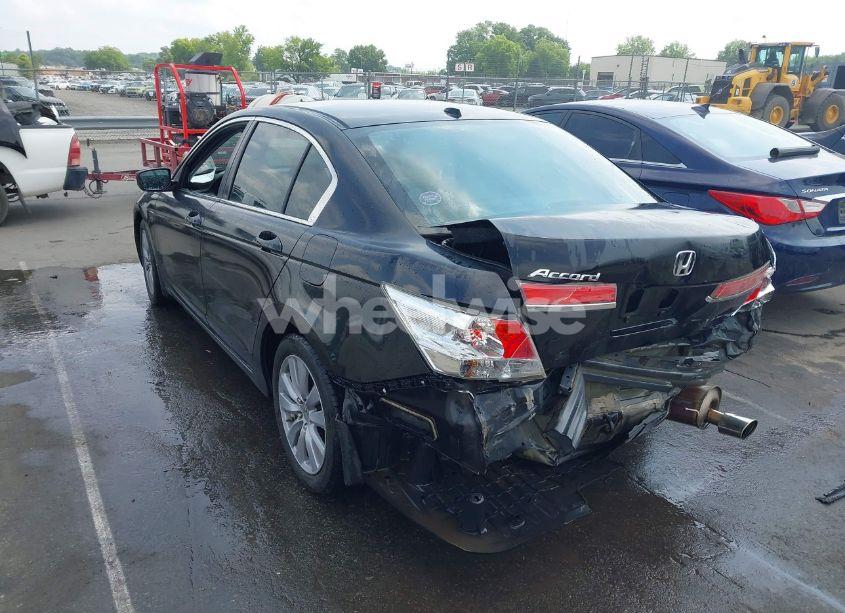 Photo 3 of 2011 Honda Accord 2.4 EX-L (VIN 1HGCP2F81BA008995)