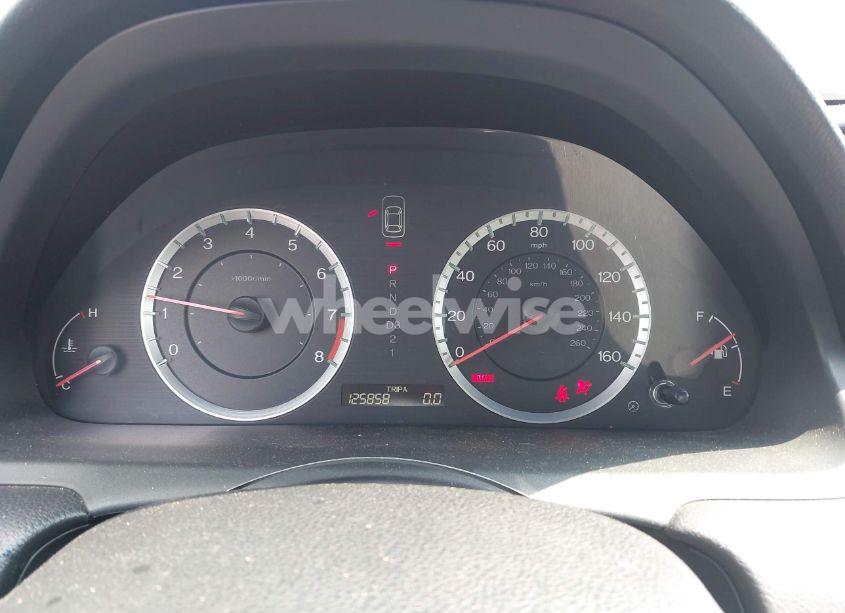 Photo 7 of 2011 Honda Accord 2.4 EX-L (VIN 1HGCP2F81BA008995)