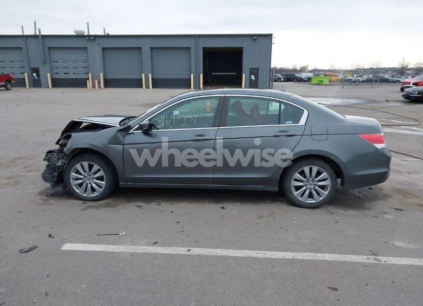 Photo 15 of 2011 Honda Accord 2.4 EX-L (VIN 1HGCP2F81BA015624)