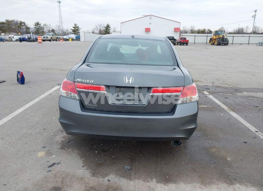 Photo 17 of 2011 Honda Accord 2.4 EX-L (VIN 1HGCP2F81BA015624)