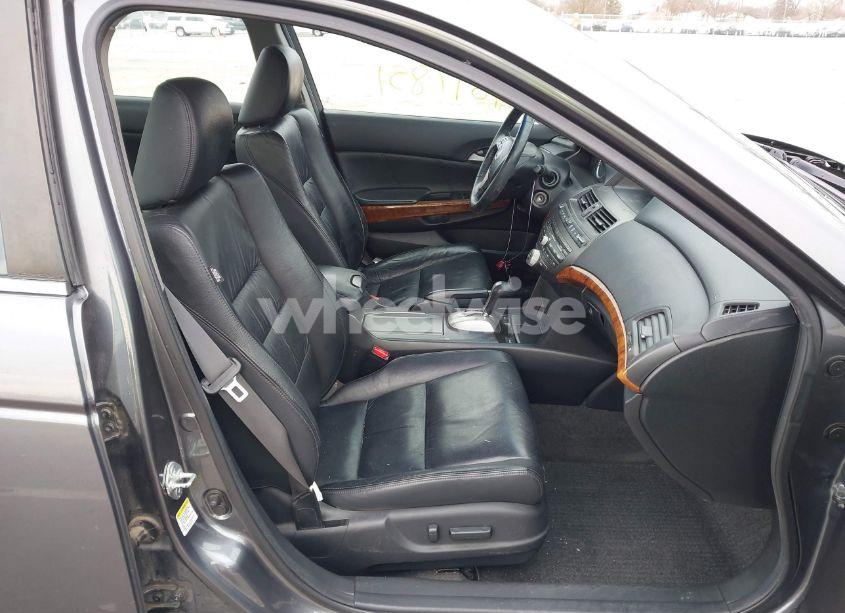 Photo 5 of 2011 Honda Accord 2.4 EX-L (VIN 1HGCP2F81BA015624)